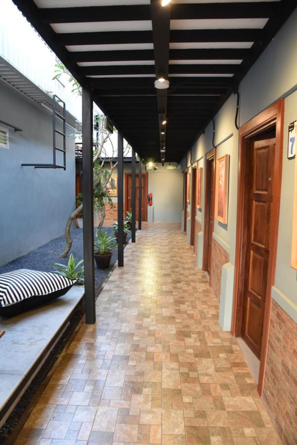 Zleepingpills Aonang Krabi Hostel Exterior foto